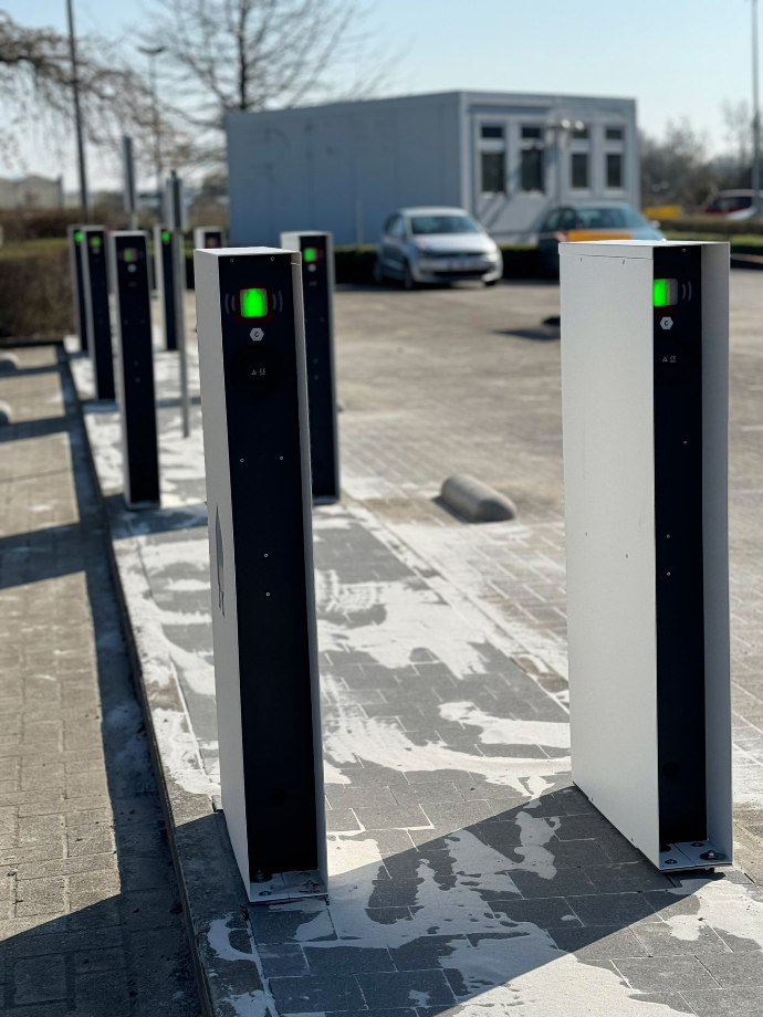 Reynaers Alluminium laadplein zakelijk